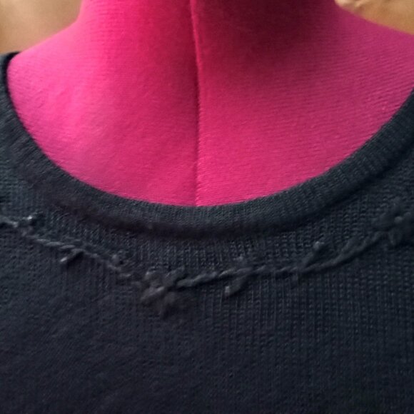 EUC: Sag Harbor Sze. 2X Black Knit Short-Sleeve Sweater - Picture 4 of 4